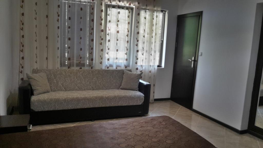 Hotel Holiday Park Ranchoto Kirkovo  Esterno foto